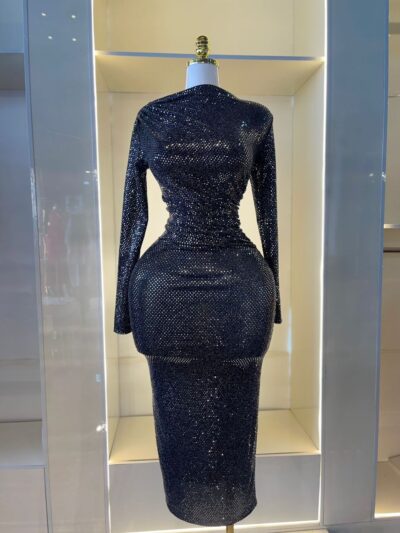 Black shinny body con